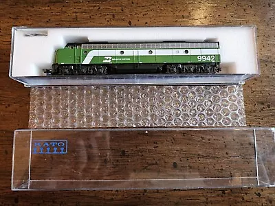 Kat0 N Scale Burlington Northern Emd E8/9 Dcc Equipped 176-267 • $51