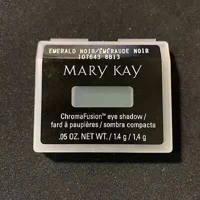 Mary Kay Chromafusion Eye Shadow Color- Emerald Noir • $4