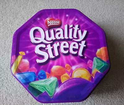 2005. Octagon Quality Street Empty Tin. 1.4kg. Standard Design. • £2.99