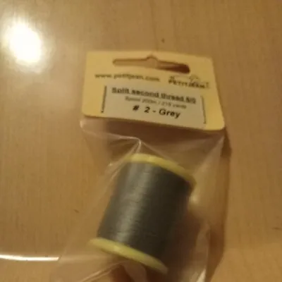 Marc Petitjean Split Second Thread Grey 8/0  200metres • $3.73