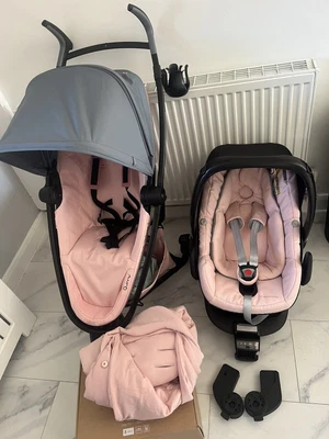£300 • Buy Quinny Zapp Flex Blush And Grey Plus Maxi Cosi Pebble Carseat And Isofix