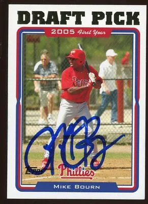 2005 Topps MICHAEL BOURN Signed Card Autograph AUTO PHILLIES ASTROS RC • $3.99
