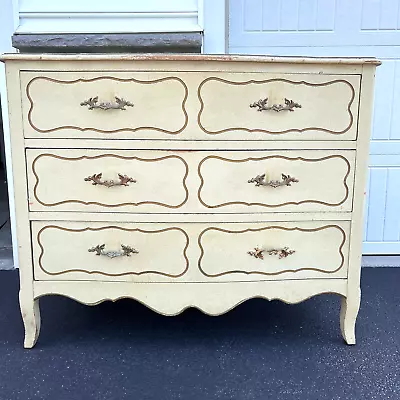 Vintage Drexel Yellow French Provincial Dresser • $75