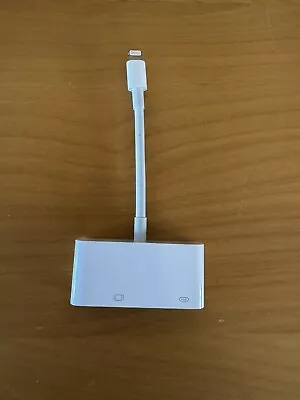 Genuine Apple Lightning Cable To VGA Adapter Converter A1439 IPad 1080p HD • £10