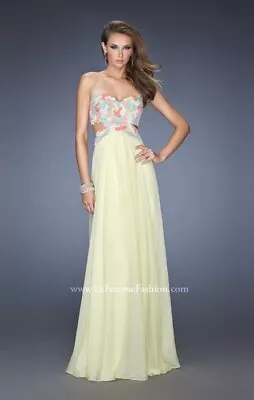 La Femme NWT  20059 Prom  Cutout Dress Lace Long Open-Back Gown Yellow Wedding • $45