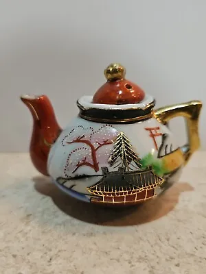 Vintage 2.5 Inch Miniature Tea House & Mt. Fuji Tiny Tea Pot Made In Japan • $5