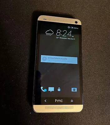 HTC One M7 - 32GB - Silver (Verizon) Smartphone • $29.99