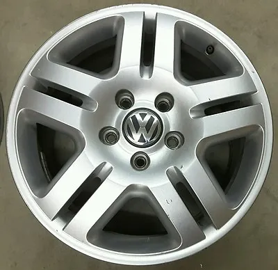 (1) USED Volkswagen Touareg 03 04 05 06 07 08 09 10 69800 OEM Wheel Rim 18  E3R1 • $95