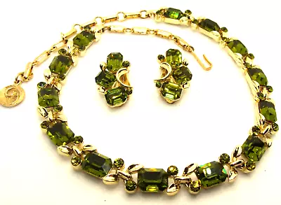 Vtg Signed LISNER Necklace & Earrings Set Peridot Color • $31