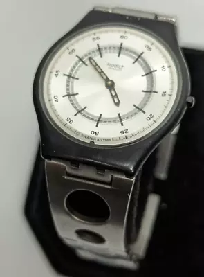 Vintage Swatch Swiss Skin Flattention C 40 Wristwatch • $19.99