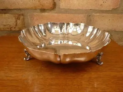 £22.99 • Buy A Nice Vintage Oneida 8 1/2   Round Serving Bowl Silver Plated EPNS