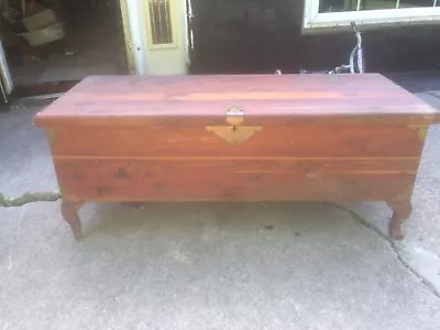 $400 • Buy Antique Cedar Hope Chest Caswell Runyan Co 