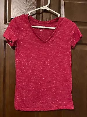 Mudd Juniors Size S Dark Pink Short Sleeve V Neck Pullover T-Shirt • $9