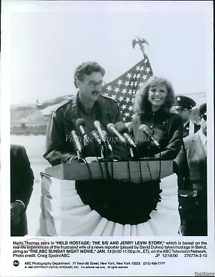 1991 Held Hostage Abc Movie Starring Marlo Thomas David Dukes Wirephoto 7X9 • $9.99