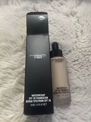 MAC Water Weight SPF30 Foundation (NC20) (30ml) • $22