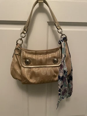 $45 • Buy Coach Poppy Gold Signature Story Patch Groovy Shoulder Crossbody Bag 15302