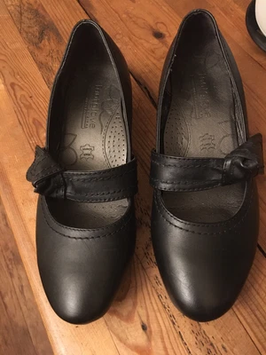 £4.99 • Buy M&S Footglove Wider Fit Shoes Size 3.5