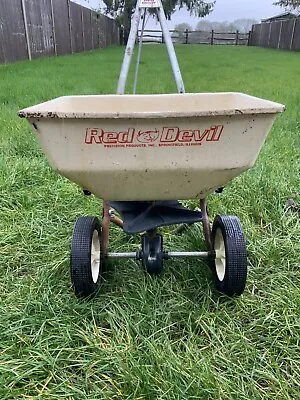 Grass Seed Fertiliser Spreader Salt Garden Broadcast Lawn Grit Hand Held Cart • £0.99