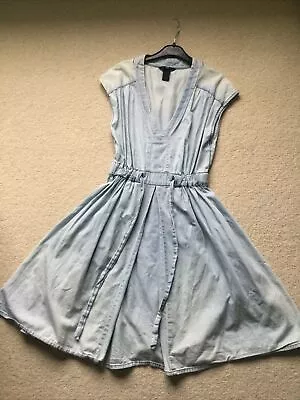 H&M Ladies Faded Blue Denim Dress Size 6/8 • £5