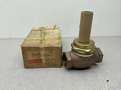 NEW HONEYWELL V5011C1680 2-WAY SINGLE SEATED STEAM VALVE; 1-1/2 NPT 3/4 Tavel • $178