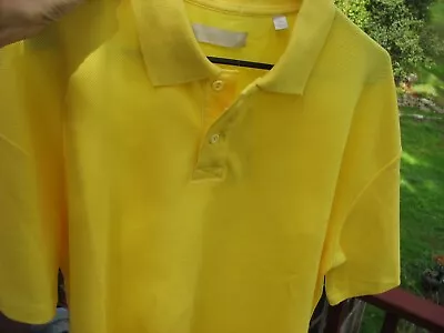 Urban Outfitters Standard Cloth Men's Knit Boxy Polo Shirt  Yellow Size M • $19.50