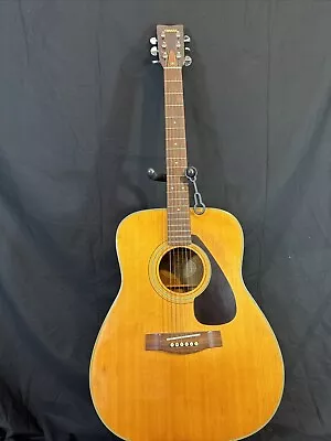 Acoustic Yamaha Fg-335 Natural Finish • $50