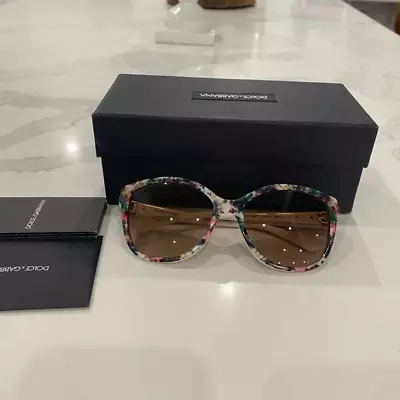 Dolce & Gabbana Preowned Daisy Flower Sunglasses • $115