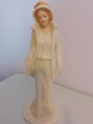 £10 • Buy Regal Collection Lucinda Vintage Figurine Rare