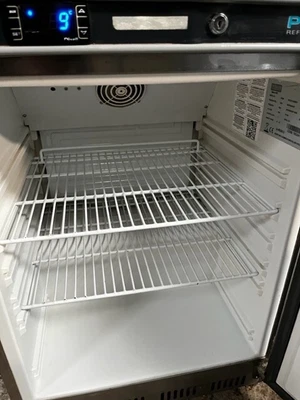 £300 • Buy Polar Undercounter Fridge Stainless Steel 150Ltr - CD080 Catering Commercial 