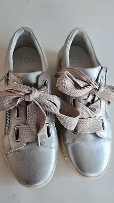 Eos Size  38. Sneaker Zip Deatail Leather Silver Like New Condtion  • $65
