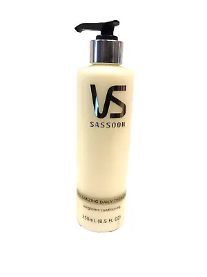 VS SASSOON Weightless Conditioning Volumizing Daily Therapy  8.5 OZ • $35