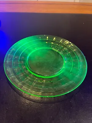 8   Green Vaseline Uranium Plate Art Deco Design • $7.50