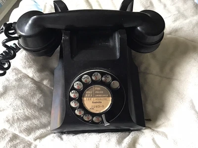 £35 • Buy Bakelite Phone