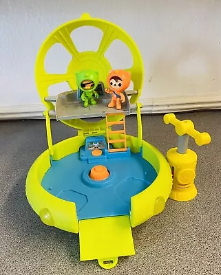 Octonauts Deep Sea Octo Lab Plus 2 Octonauts  • £10