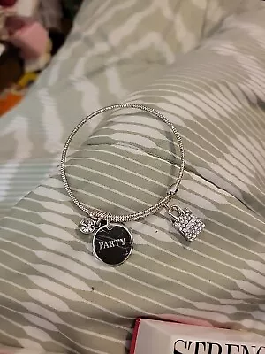 Mary Kay Bracelet Inspirational Charm CELEBRATE Silver Tone Bangle 7 Inch • $10.99