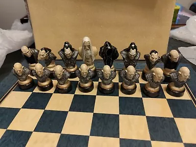 £129.99 • Buy Lord Of The Rings SAC Studio Anne Carlton Fellowship Of The Ring Chess Set Board