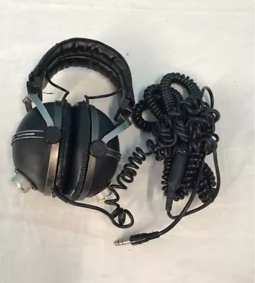 Vintage Pioneer Se-405 Studio Monitor Closed Back Volume Control Headphones • $9.99