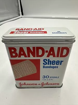 Vintage BAND-AID Tin Sheer Johnson & Johnson Bandages 1 In X 3 In Extra Bandages • $17.99