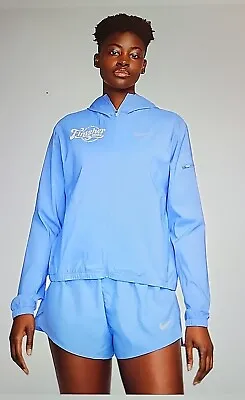 NWT W Nike Impossibly Light Running Jacket Chicago Marathon Finisher 2023 Sz L • $54.99