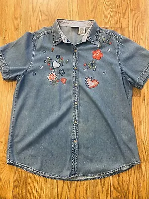 Vintage Bobbie Brooks Women's Denim Shirt Short Sleeves Embroidery & Appliqués • $7.99