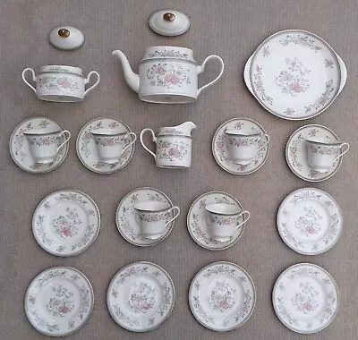 Minton “jasmine” Part Tea Set Selection. • £19.99