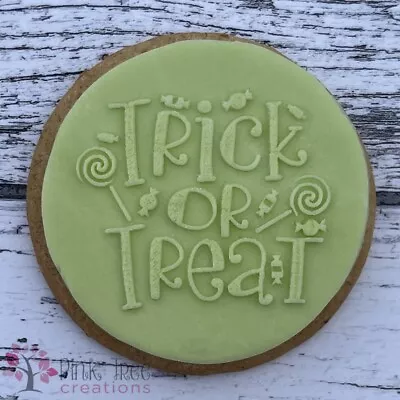 Trick Or Treat Embosser Stamp Cookie Cutter Fondant Cupcake Baking *NEW* • £3.95