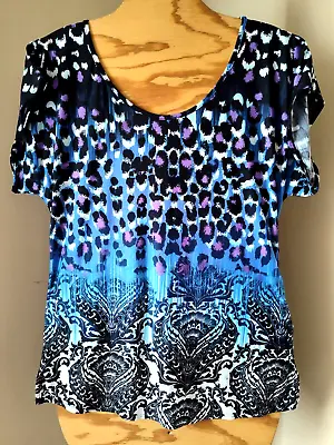 Womens Multi-Color Short Sleeve Hip Length Top Sz M By Milano • $4.99