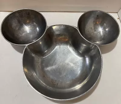 Disney’s Mickey Mouse Dip & Chips Hand Wash Metal Dip Bowl • $19.39