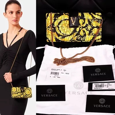 NEW $995 VERSACE Quilted Leather VIRTUS V BAROCCO PRINT Chain Clutch MINI BAG • $1160.07