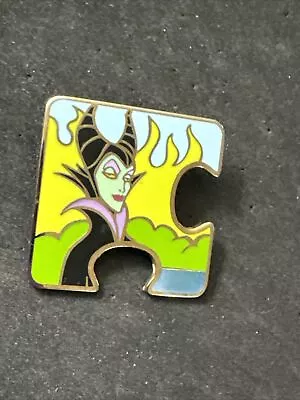 Disney 2013 Puzzle Piece Villains Maleficent LE To 750 Pin • $9.99