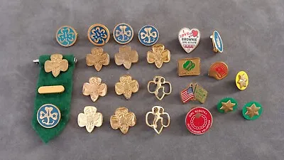 Vintage Girl Scout Mixed Pin Lot. • $12.99