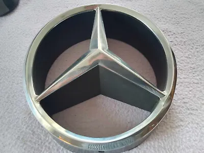 Mercedes Benz W107 Sl Slc Front Grill Emblem  • $170