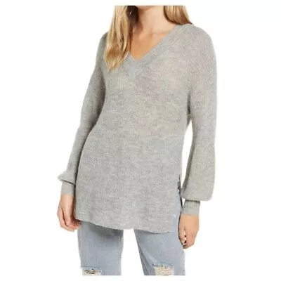 NWT Vero Moda Vilma V-Neck Lightweight Sweater Size S • $13.99