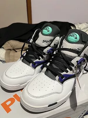 Men’s Reebok Pump Omni Zone II Basketball Shoes • $150